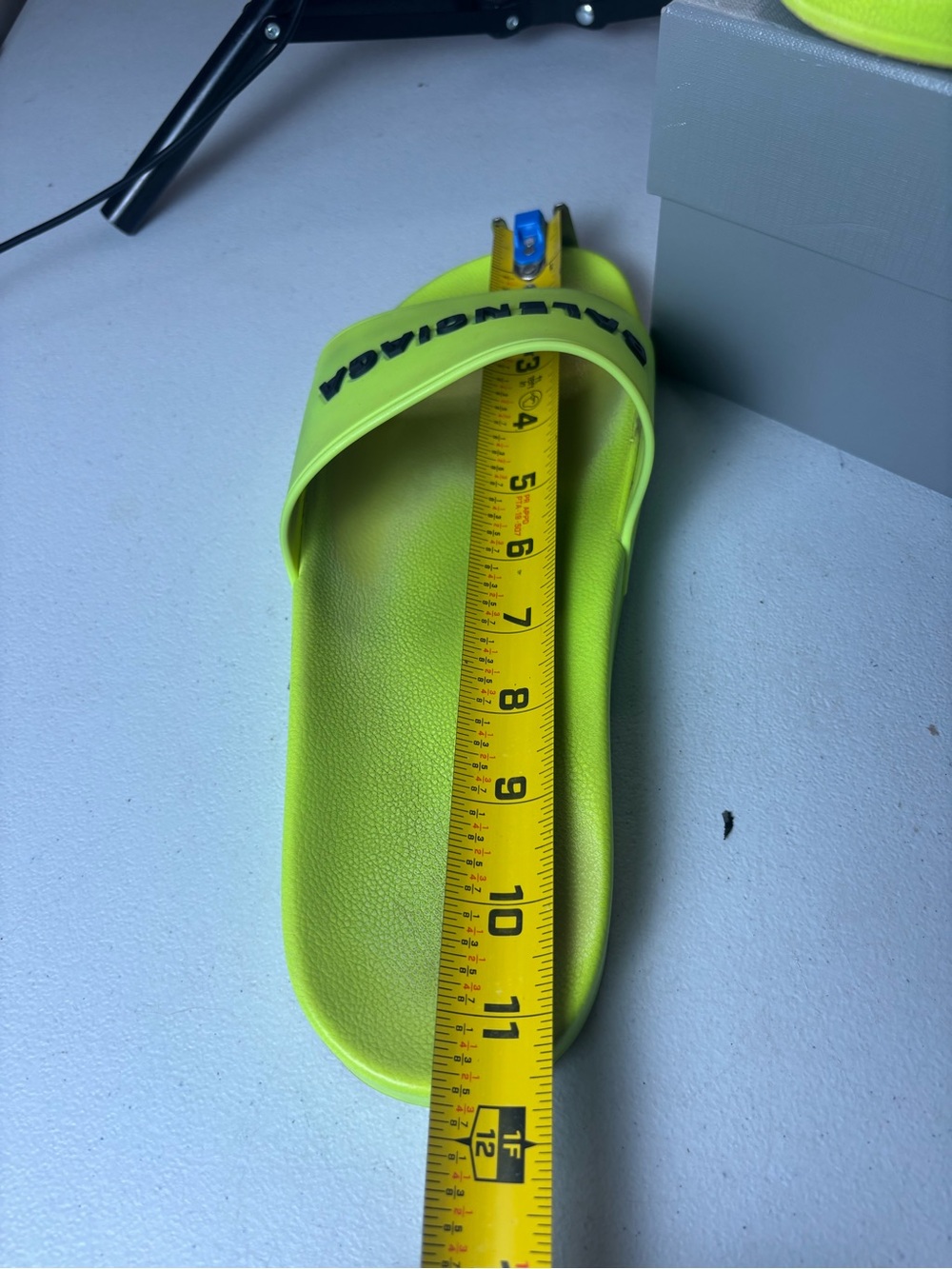 Damage Sz 11 Balenciaga Pool Slides 'Fluo Yellow' Men - Picture 10 of 10